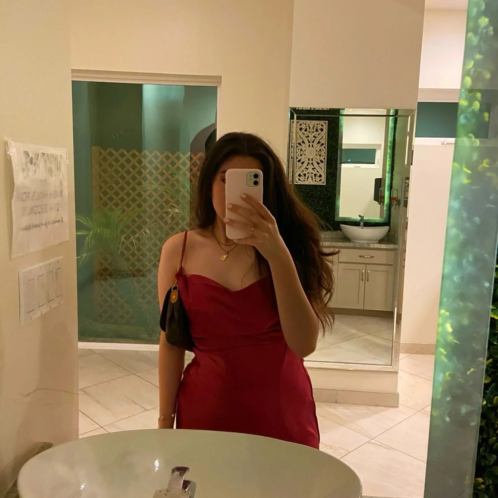 LIONESS Princess Polly Magenta Midi Dress - Picture 7 of 7